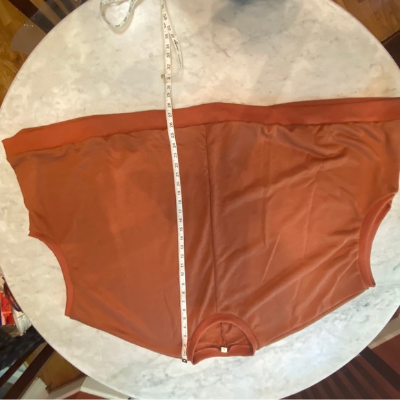 Oversized topper/sweatshirt size XL cognac in color - Picture 6 of 8